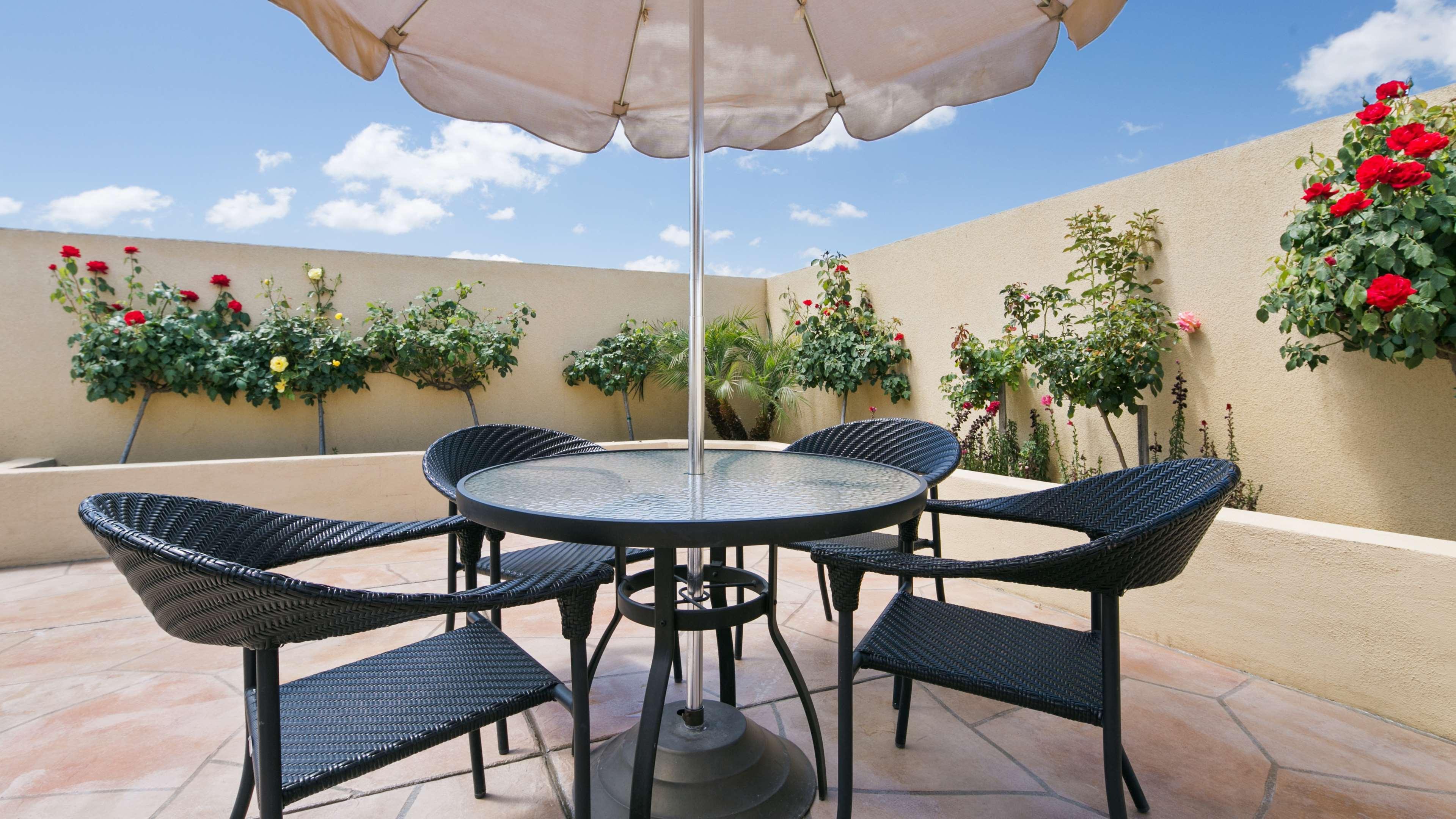 Best Western Plus Wasco Inn & Suites Ngoại thất bức ảnh